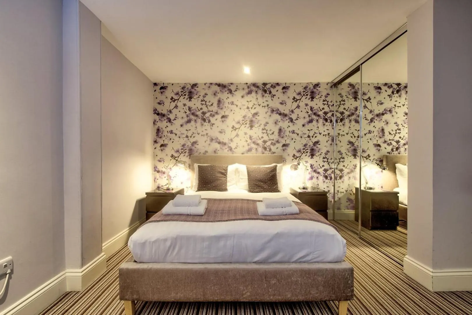 Apartamento Guestready - Elegant Apt In Old Town Edimburgo